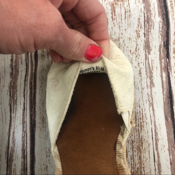 Sperry Sandals Size 6.5 - Picture 13 of 13